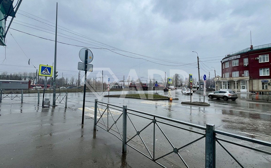 Торговый павильон на трафике 50 м2 фото