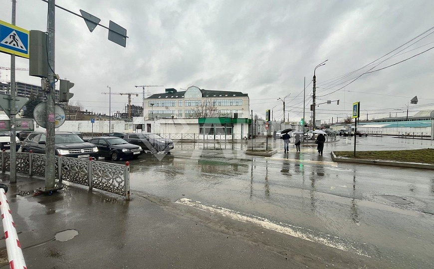 Торговый павильон на трафике 50 м2 фото