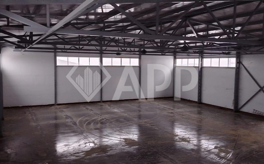 Помещение с возможностью монтажа кран-балки! фото