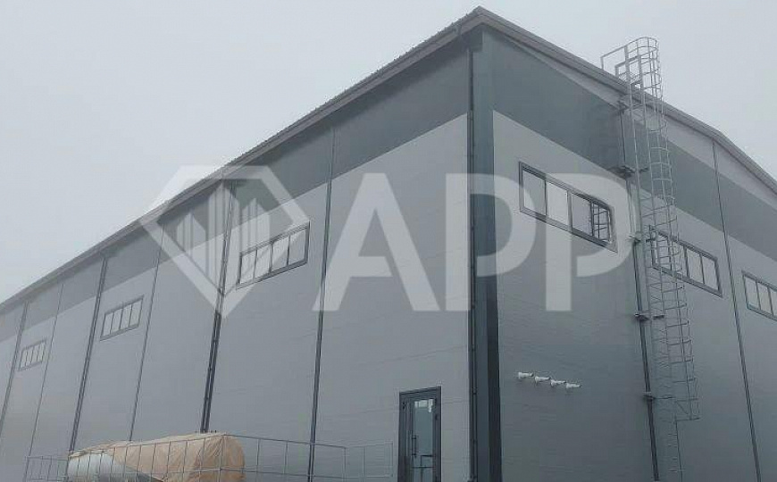 Помещение с возможностью монтажа кран-балки! фото