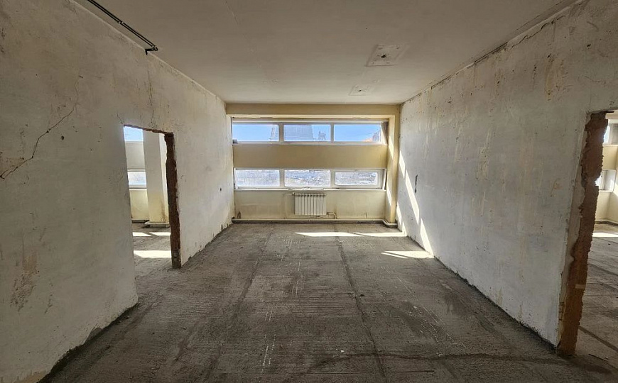 Офисное помещение, 900 м² фото