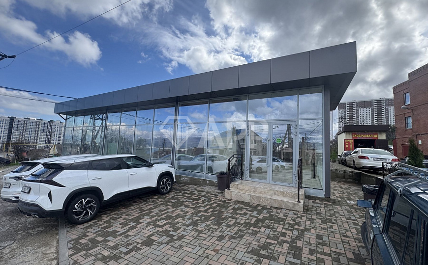 Продам отдельно стоящее здание, 702,4 м² фото