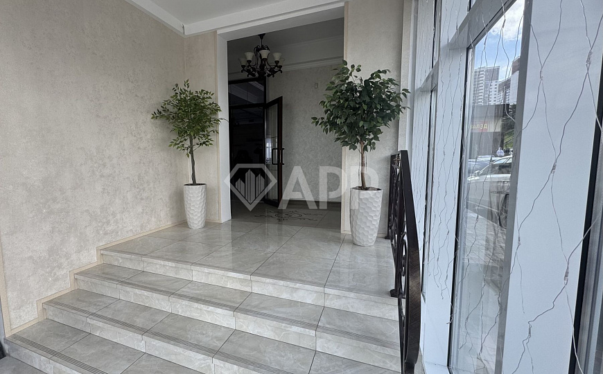 Продам отдельно стоящее здание, 702,4 м² фото