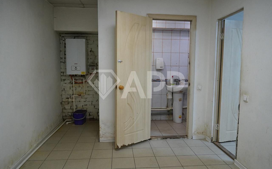 Склад, производство, автосервис (905 м²). Супер локация фото