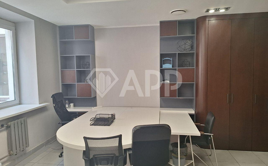 Сдам офис в центре, 183м² фото
