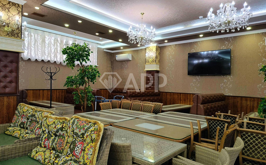 Сдаю под общепит 1 этаж с ремонтом, 276 м² фото