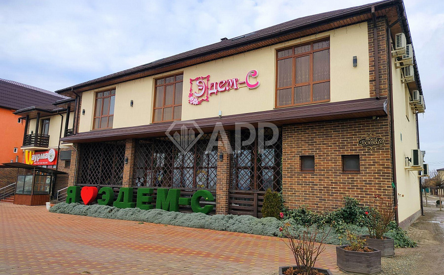 Сдаю под общепит 1 этаж с ремонтом, 276 м² фото