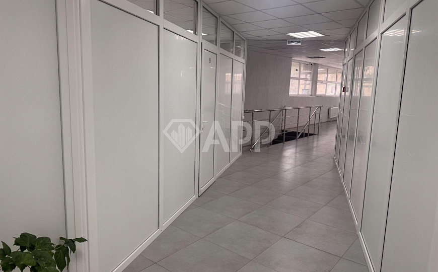 Сдам офисное помещение, 40 м² фото