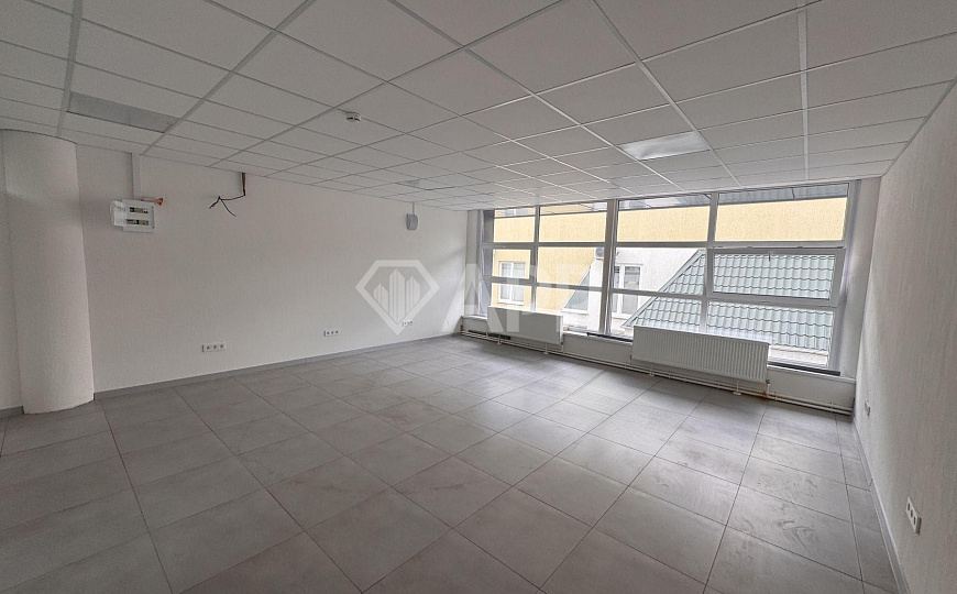 Сдам офисное помещение, 40 м² фото