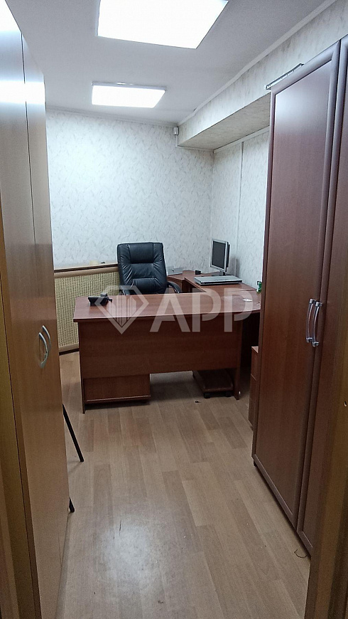 Сдам офис на 1 этаже с отдельным входом, 83 м² фото