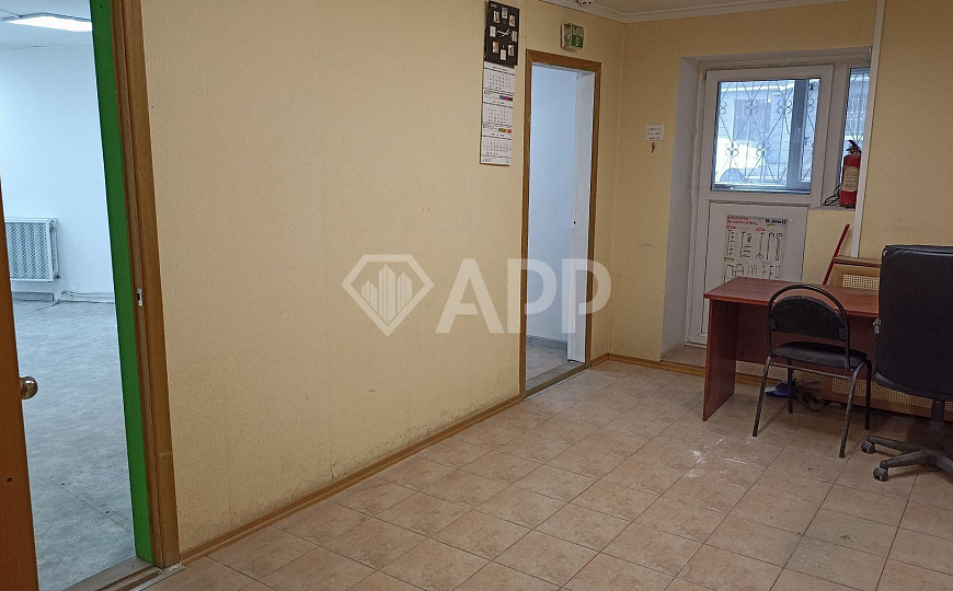 Сдам офис на 1 этаже с отдельным входом, 83 м² фото