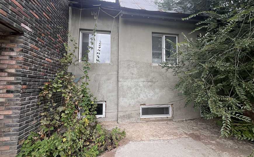 Продается здание 285м2 на первой линии фото