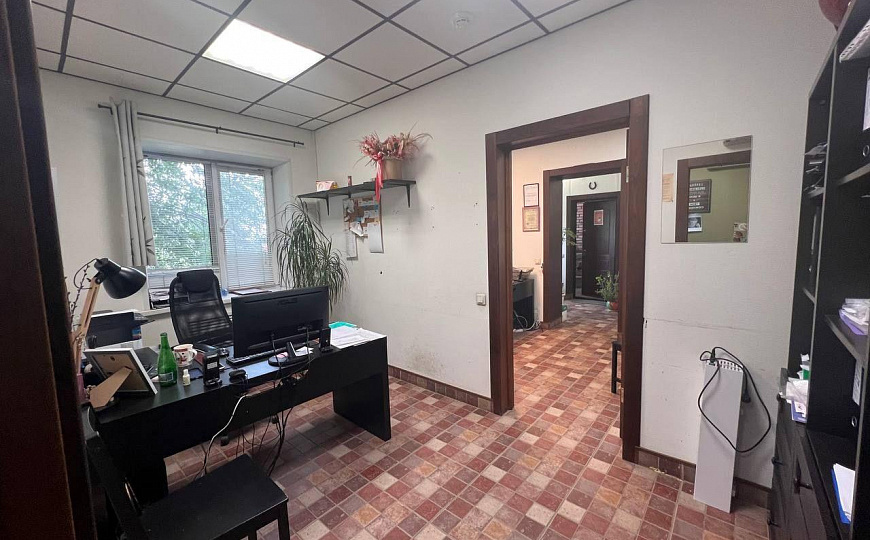 Продается здание 285м2 на первой линии фото