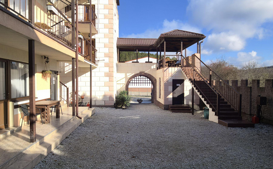 Продаю гостиничный комплекс в Абрау-Дюрсо фото