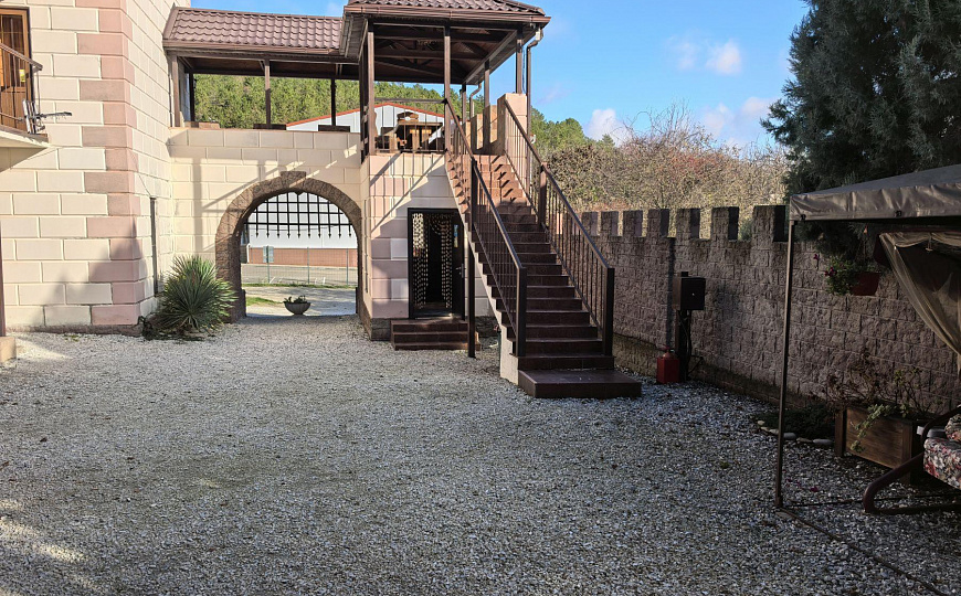 Продаю гостиничный комплекс в Абрау-Дюрсо фото