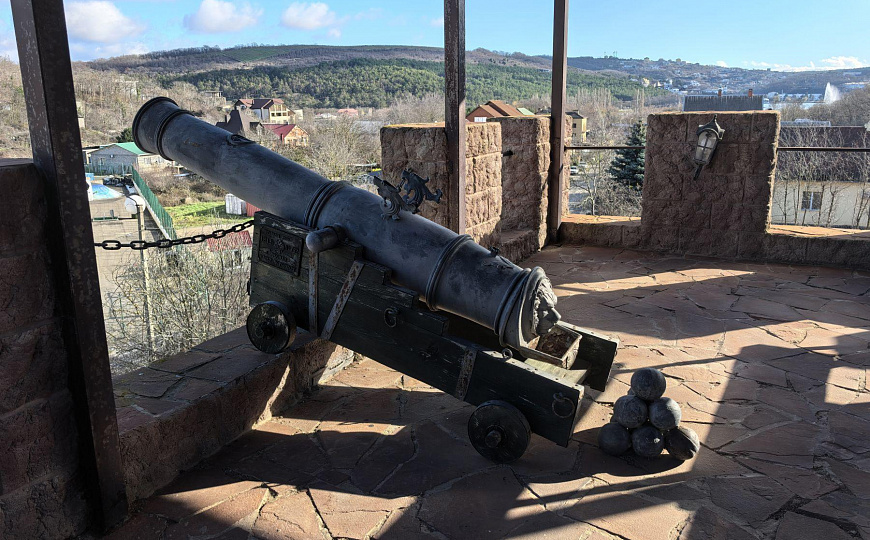 Продаю гостиничный комплекс в Абрау-Дюрсо фото