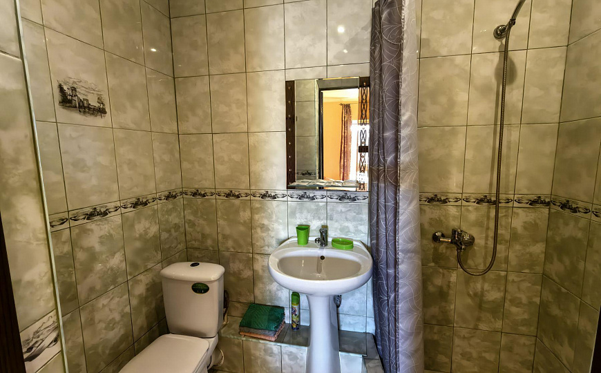 Продаю гостиничный комплекс в Абрау-Дюрсо фото