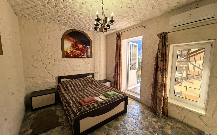 Продаю гостиничный комплекс в Абрау-Дюрсо фото