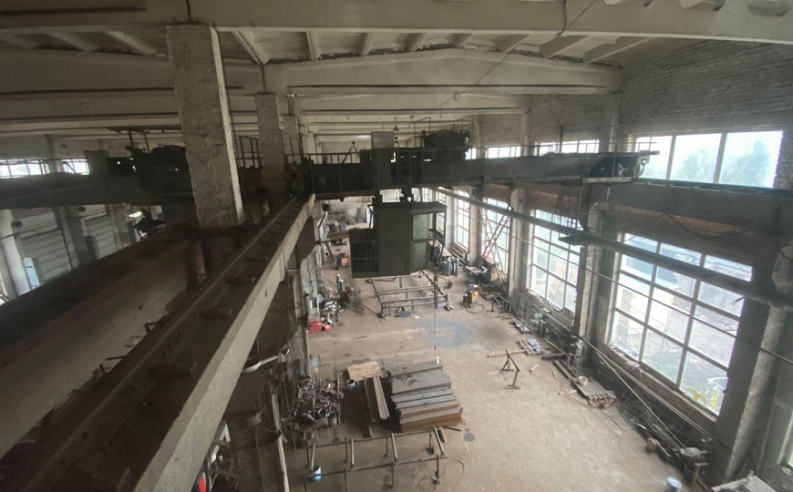 Сдам производственное помещение, 1 800 м² фото