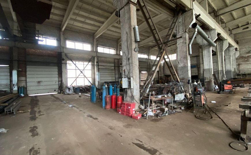 Сдам производственное помещение, 1 800 м² фото