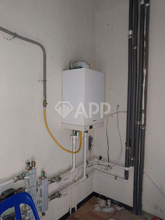 Сдаю на  первой линии торговое помещение, 405 м² фото