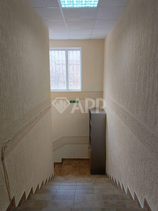 Сдам офисное помещение, 111,5 м² фото