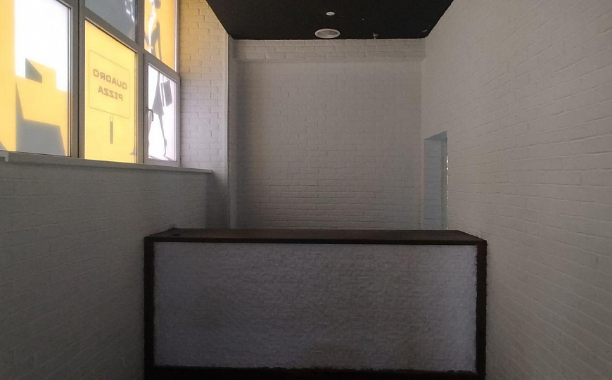 Сдам торговое помещение, 141,1 м² фото