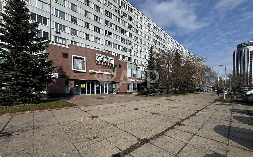 Аренда торговая площадь 106м2 фото