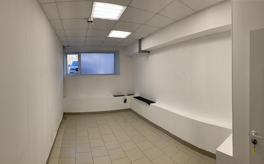 Сдается офис 18,7 м² c водой фото