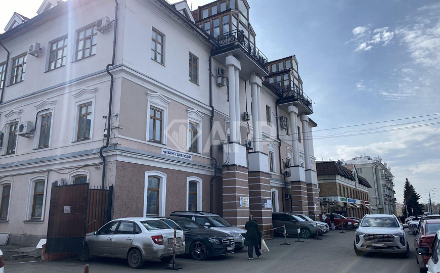 Офис в центре с парковкой, 37м² фото
