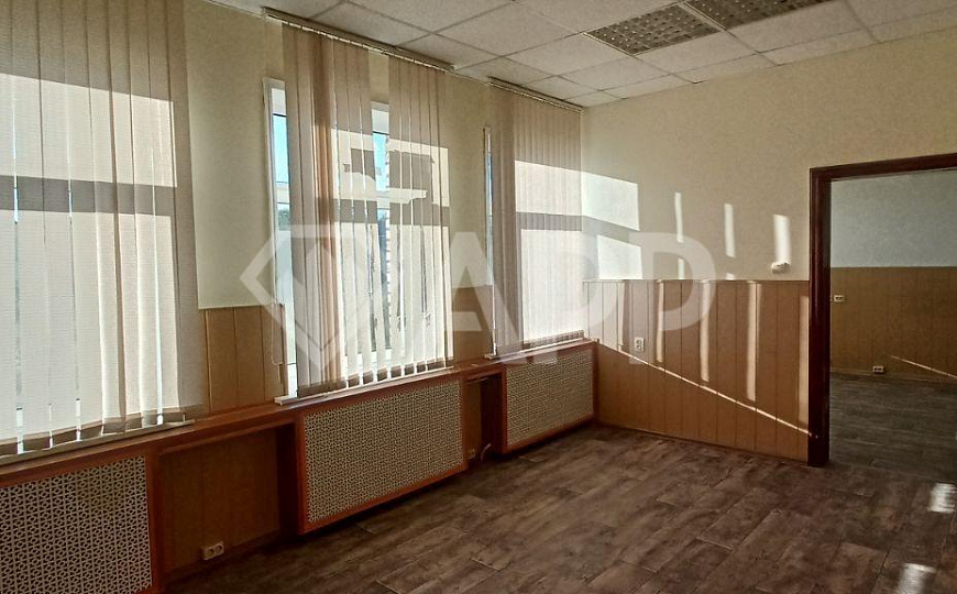 Офис 80,3 м² в промзоне, доступ 24/7, кабинетная планировка. фото