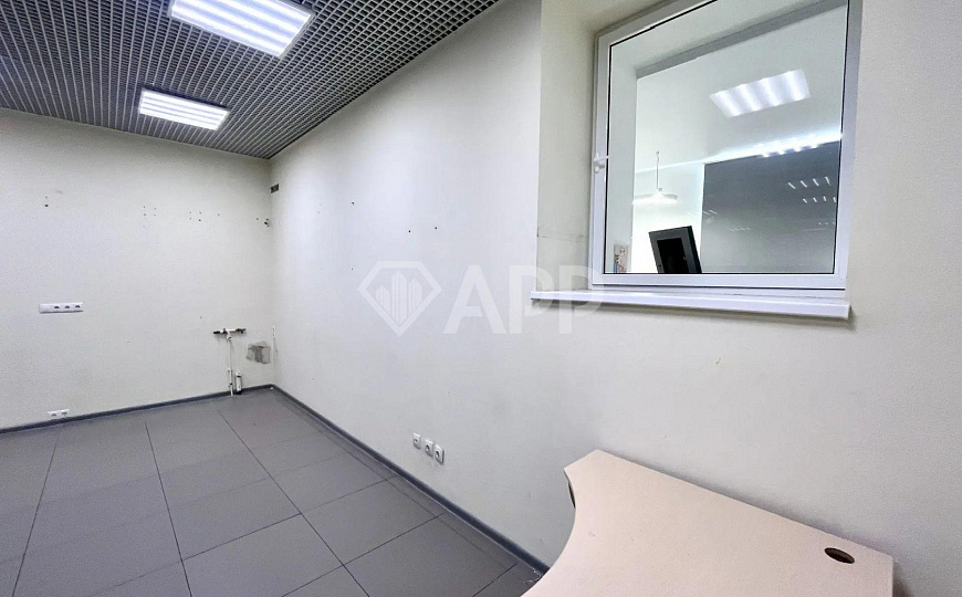 Продается отдельно стоящее здание в центре Ижевска фото