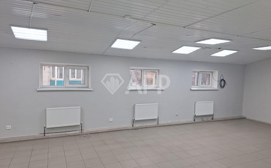 Сдам помещение на 2 этаже, 73м² фото