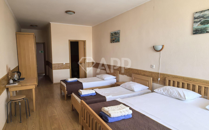 Продам гостиницу 1 200 м² фото