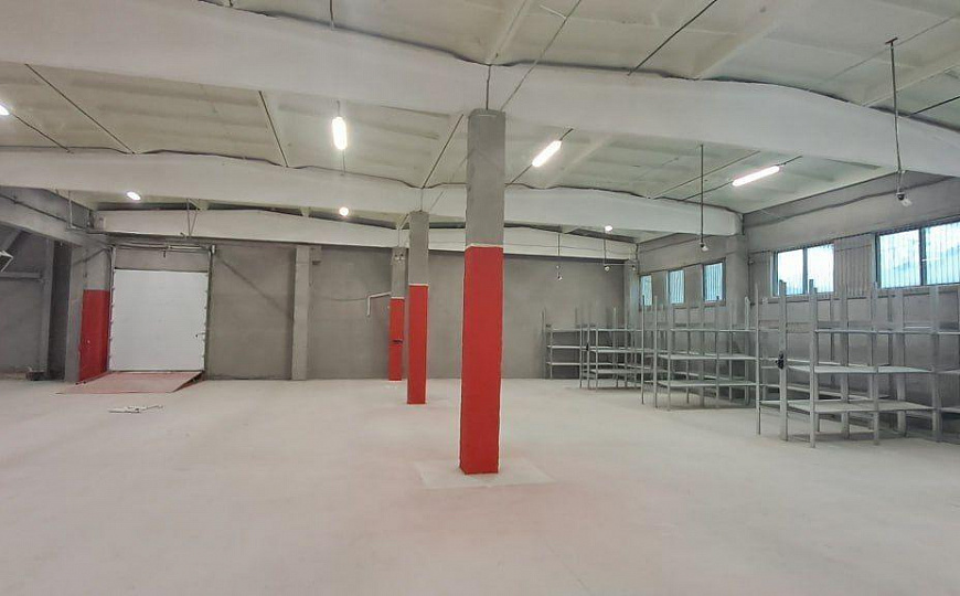 Теплый склад. Производство. от 500 м2  до 2080 м2 фото