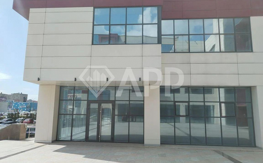 Сдам офисное помещение, 318 м² фото