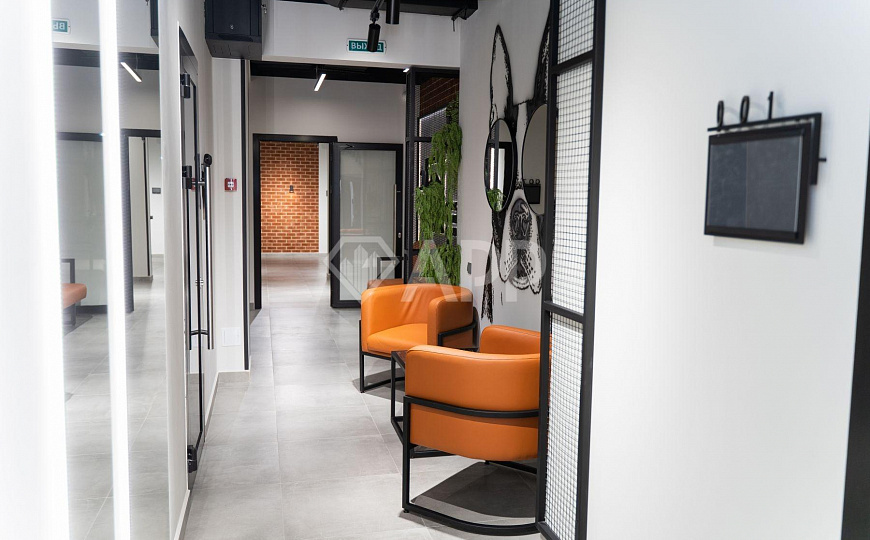 Офис (медицина, бьютиуслуги) 15,2 м2 у м.Третьяковская фото