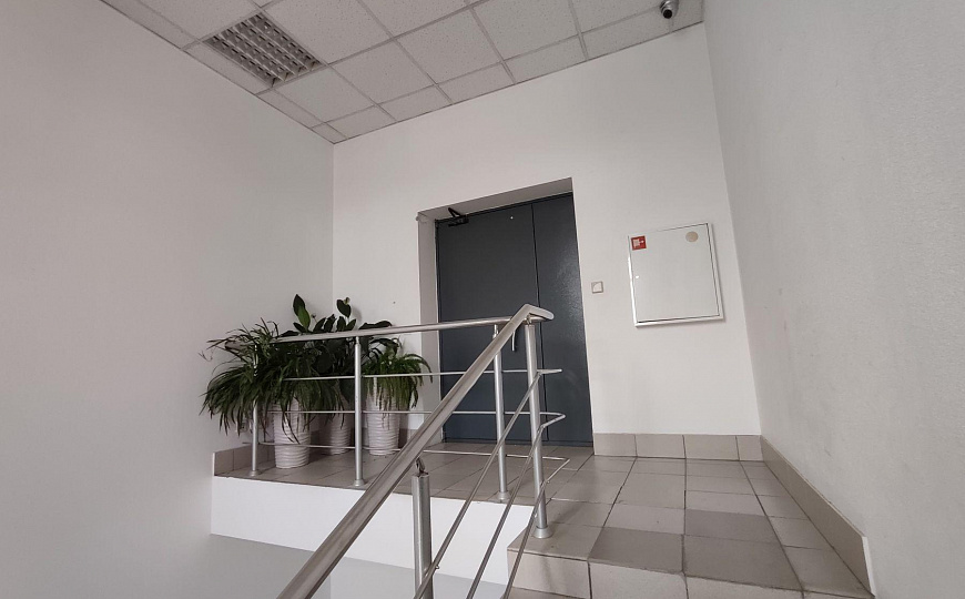 Отдельно стоящее здание, 1 782 м² фото