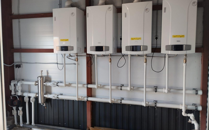 Продаю 1080 м² с земельным участком фото