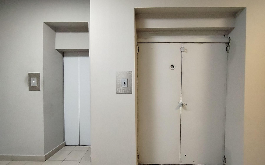 Помещение свободного назначения, 290 м², 50 кВт, на ш. Энтузиастов Грузовой лифт, хороший ремонт. фото