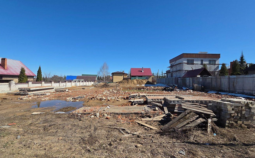 Участок  1 286 м² под магазин фото