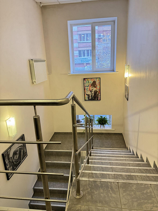 Функциональный офис 112 м2 фото