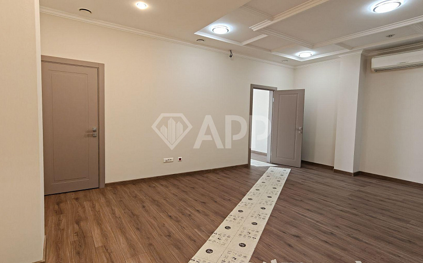 Офис 468м²  НДС фото