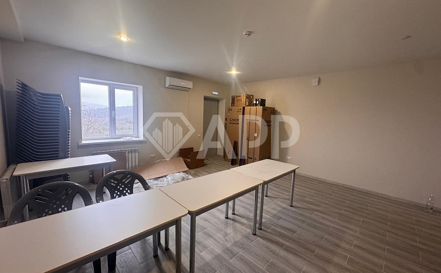 Сдам отдельно стоящее здание, 250 м² фото