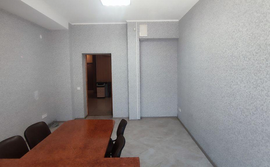  Офис с большой парковкой, 115 м² фото