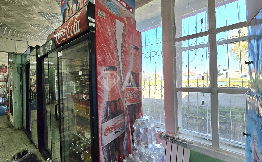 Продам торговое помещение, 102 м² фото