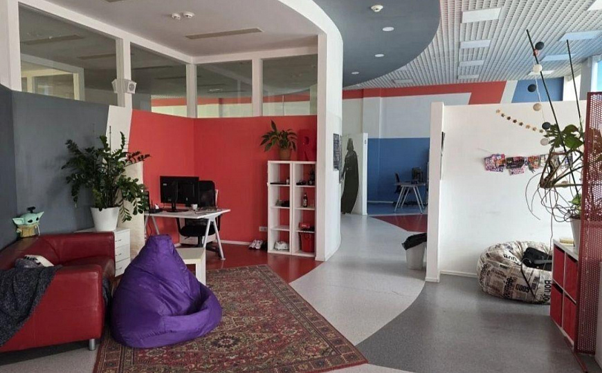 Офис на первой линии фото