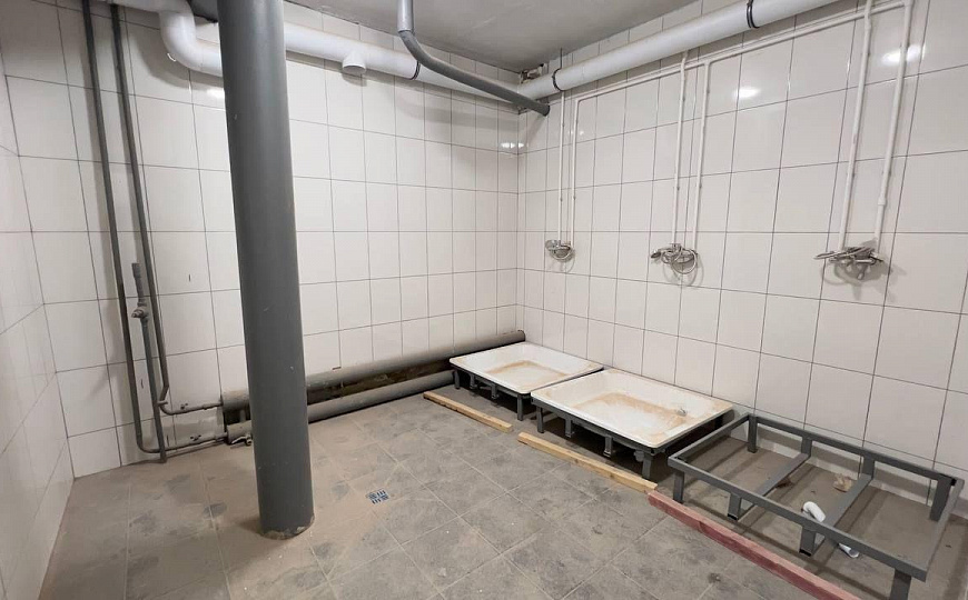 Продам теплый склад / производство 857 м² + земля 10,7 сот | Ильинский фото