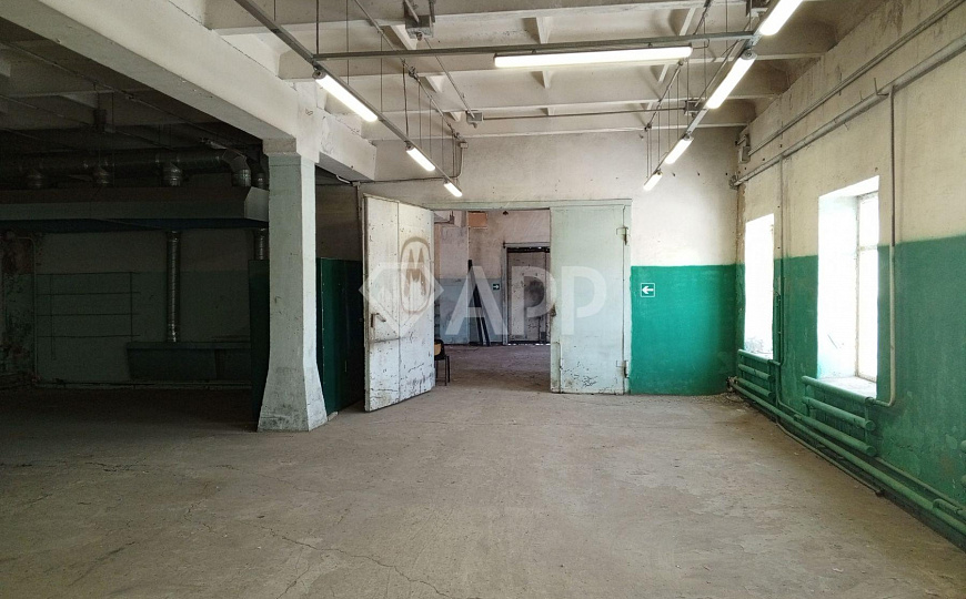 Сдам складское помещение, 598 м² фото