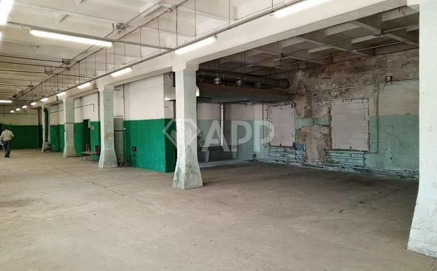 Сдам складское помещение, 598 м² фото